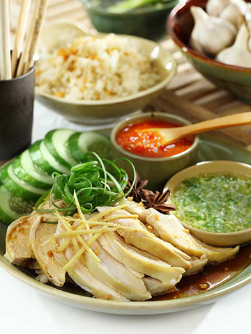 cut vegetables with sauce