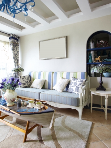 Home interiors,Mediterranean-style living room